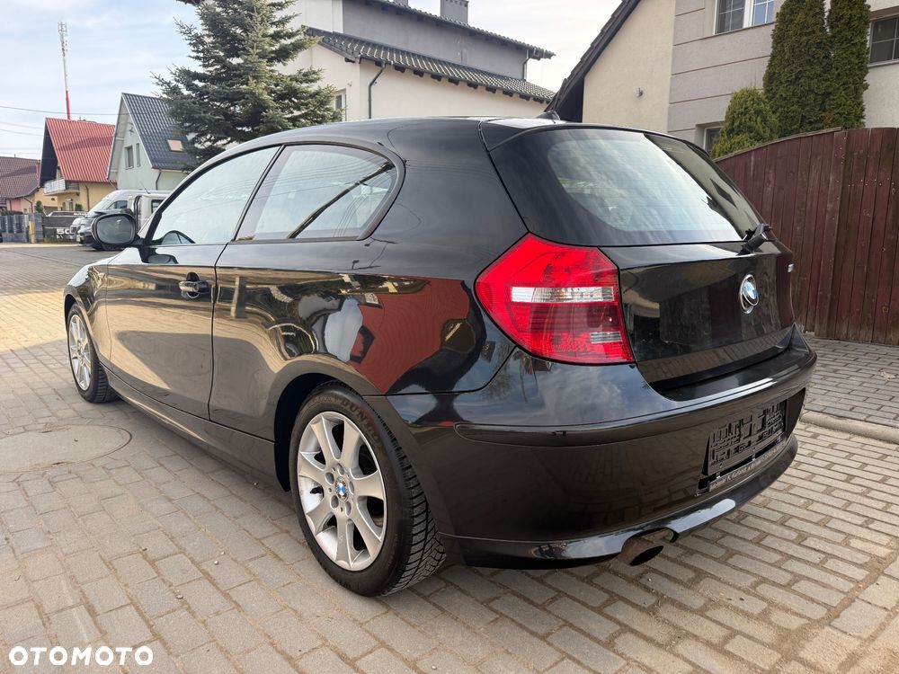 BMW Seria 1 118i - 4