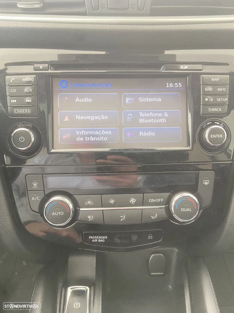 Nissan Qashqai 1.5 dCi N-Connecta - 16