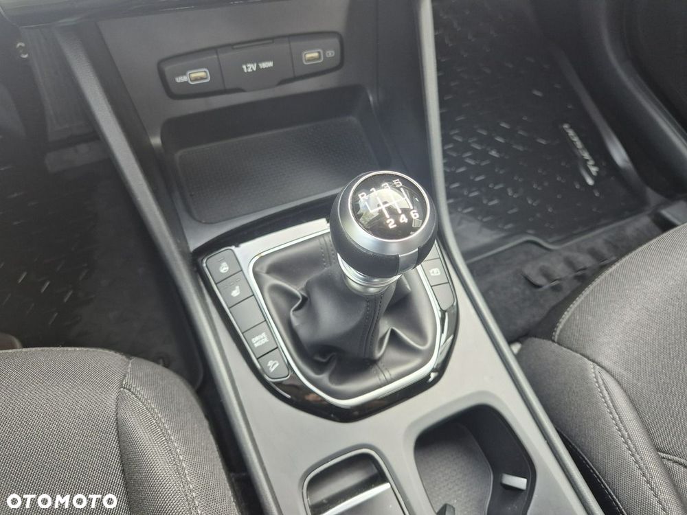 Hyundai Tucson 1.6 T-GDi Modern 2WD - 28