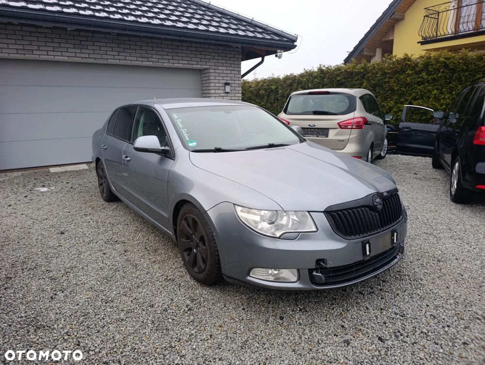 Skoda Superb 1.8 TSI Exclusive - 9