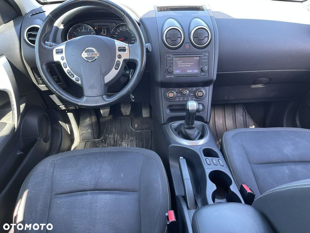 Nissan Qashqai - 8
