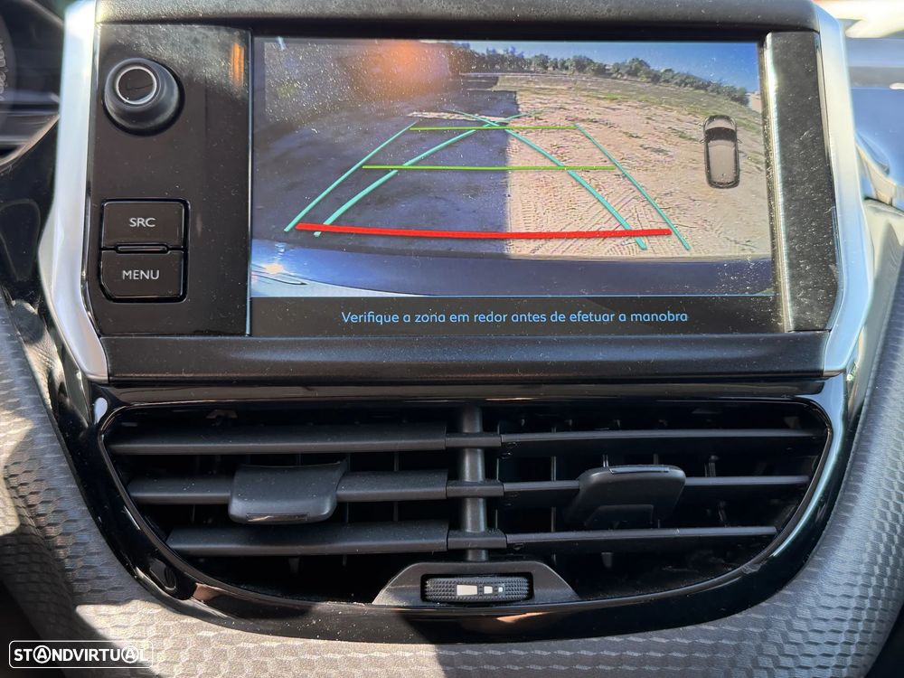 Peugeot 208 1.6 BlueHDi Style - 10