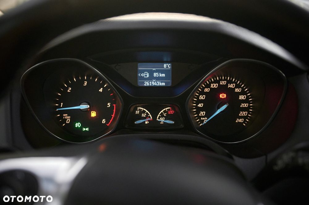 Ford Focus - 33