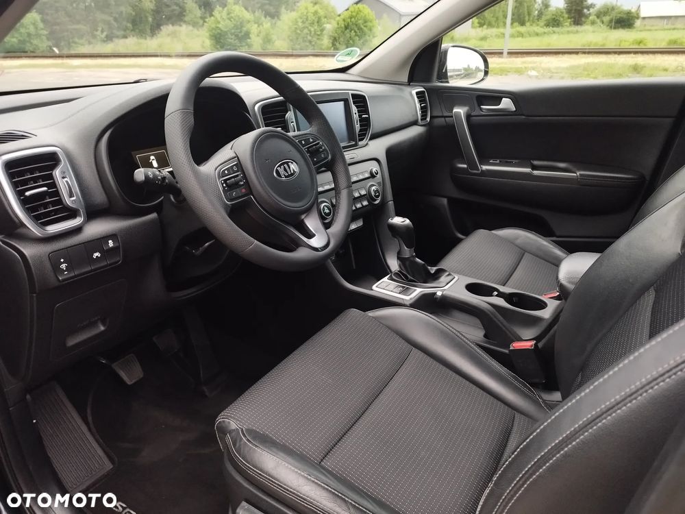 Kia Sportage 2,0 CRDI AWD Dream-Team Edition - 7
