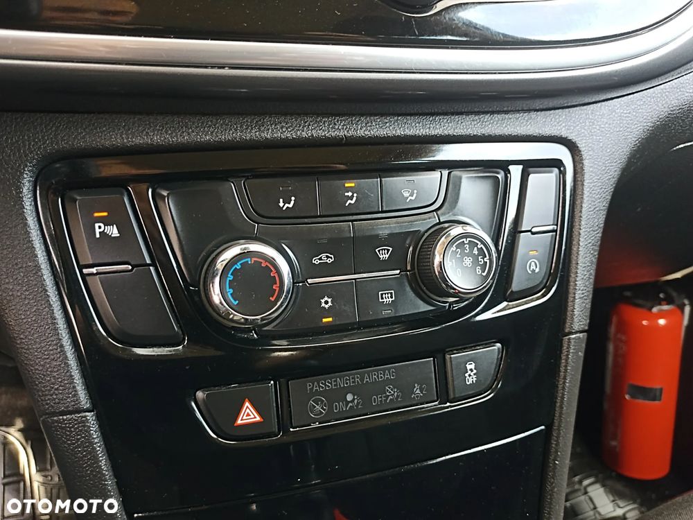 Opel Mokka 1.6 Active S&S - 13