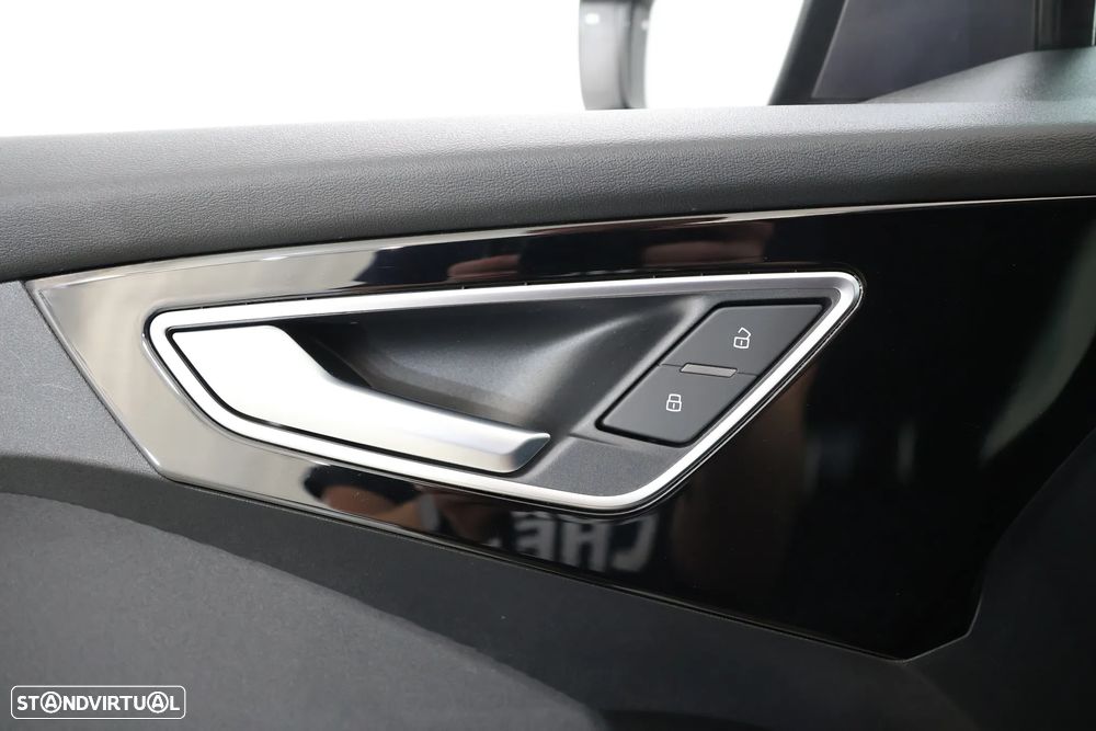 Audi Q4 Sportback e-tron - 17