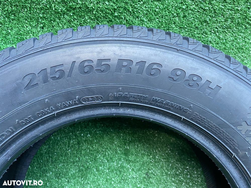 Set 4 anvelope iarna Kumho WinterCraft WP51  215 65 R16 98H Dot 2520 - 5