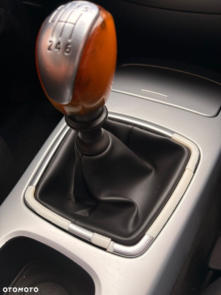 Renault Laguna - 8
