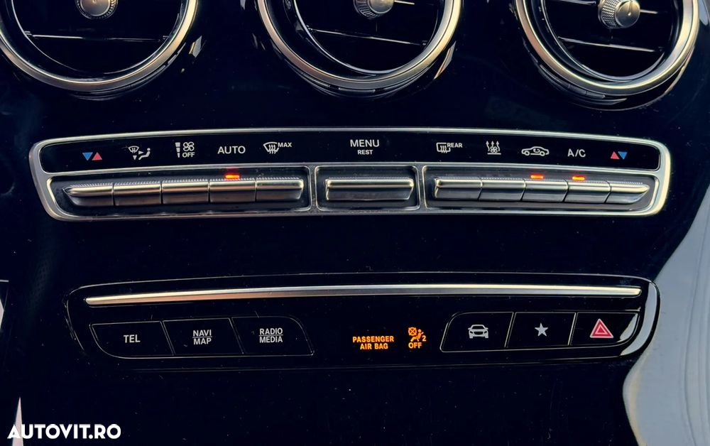 Mercedes-Benz GLC 300 de 4Matic 9G-TRONIC AMG Line Plus - 31