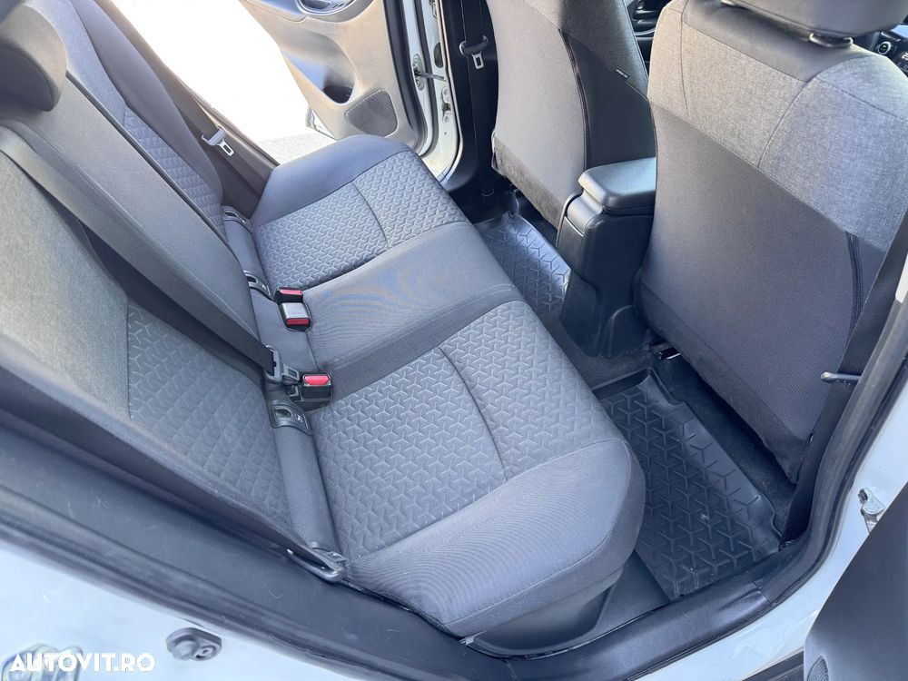 Toyota Yaris Cross 1.5 VVT-i Business Edition - 13