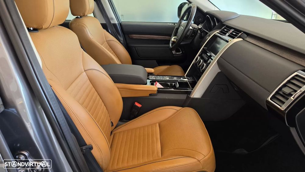 Land Rover Discovery 3.0 TD6 HSE Auto - 61