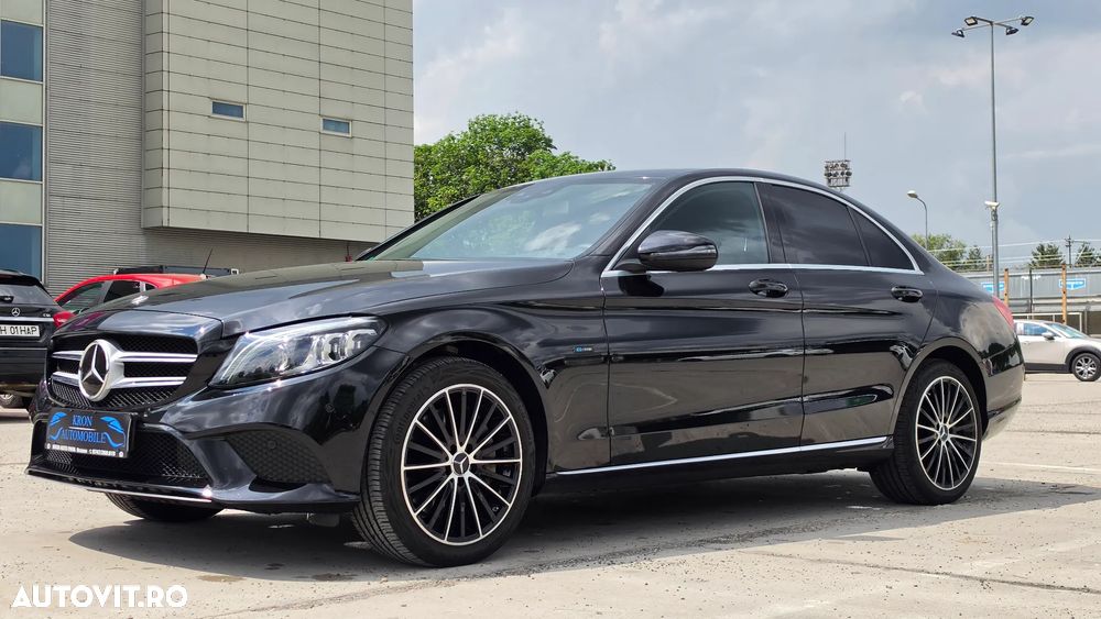 Mercedes-Benz C 300 e 9G-TRONIC Avantgarde - 25