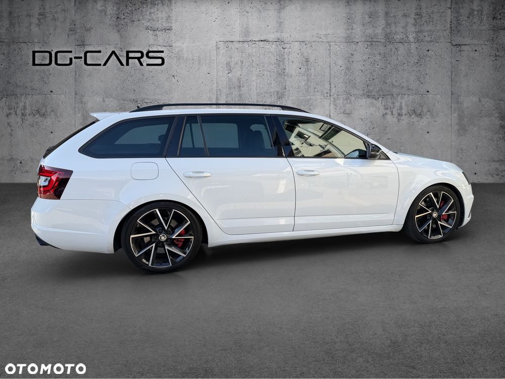 Skoda Octavia 2.0 TSI RS Challenge 245 DSG - 5
