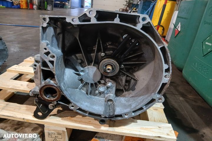 Cutie de viteze manuala 8V51-7M125-AC CA6R-7002-LBE 2N1R-7F096-EB 8V5 - 1