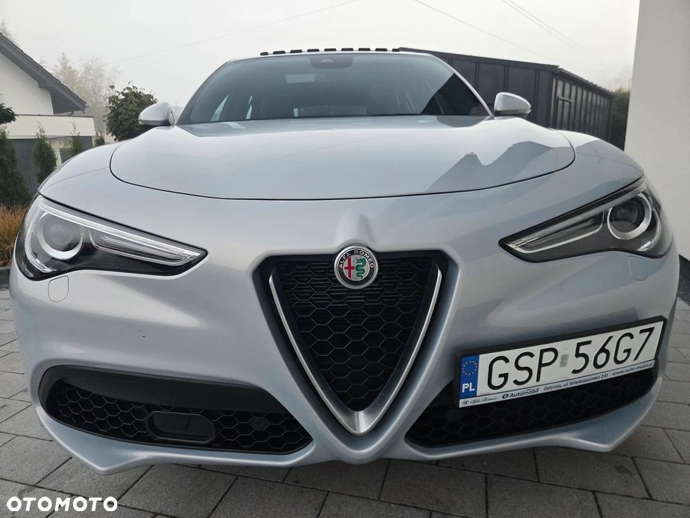 Alfa Romeo Stelvio 2.0 Turbo TI Q4 - 6
