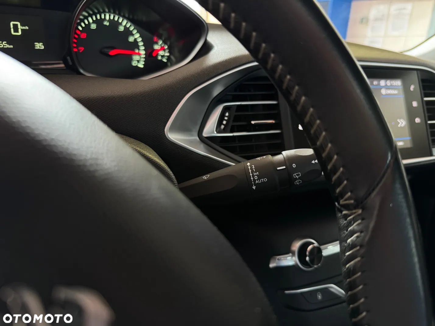 Peugeot 308 - 18
