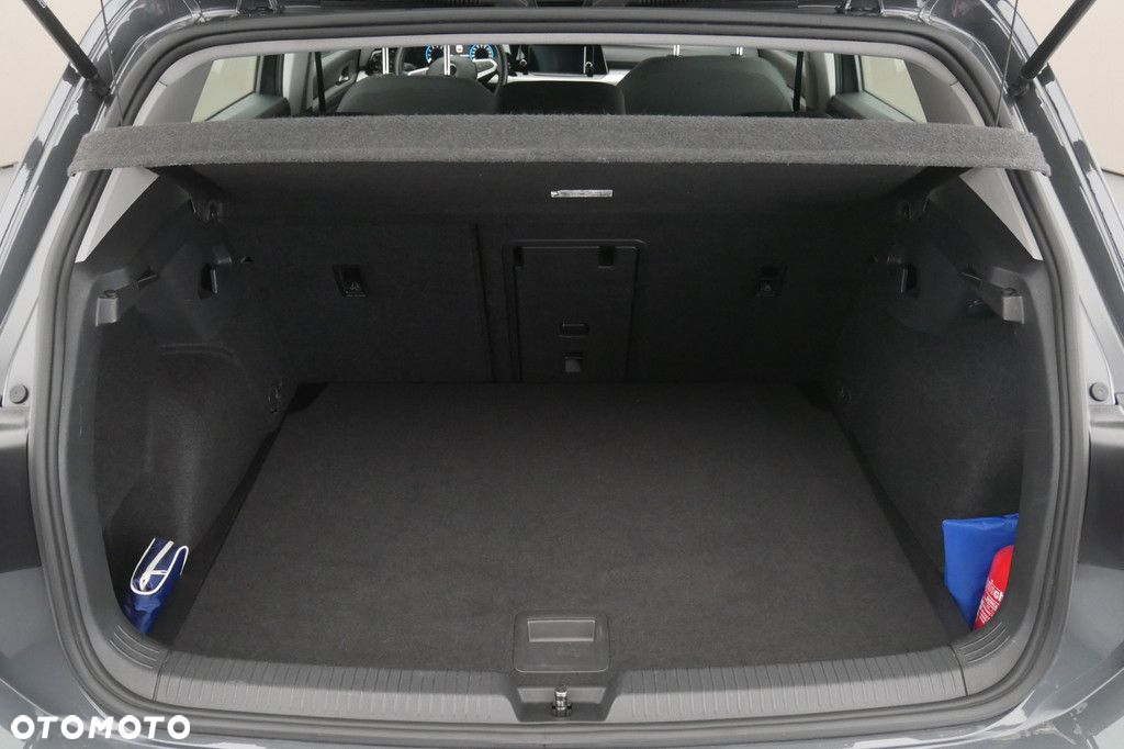 Volkswagen Golf - 16
