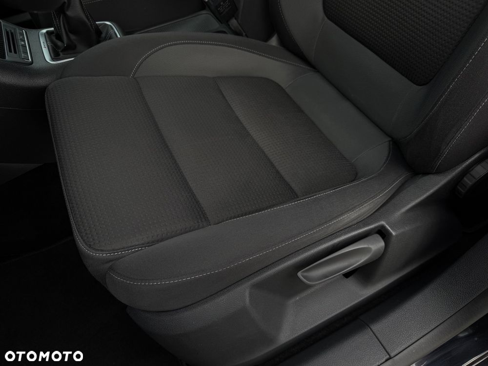 Volkswagen Tiguan 2.0 TDI DPF 4Motion Life - 15