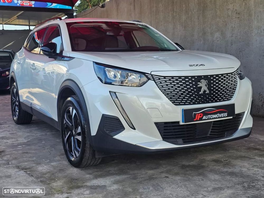 Peugeot e-2008 50 kWh Allure Pack - 1