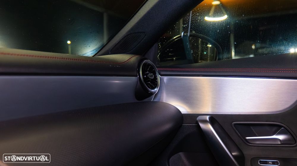 Mercedes-Benz CLA 180 - 19