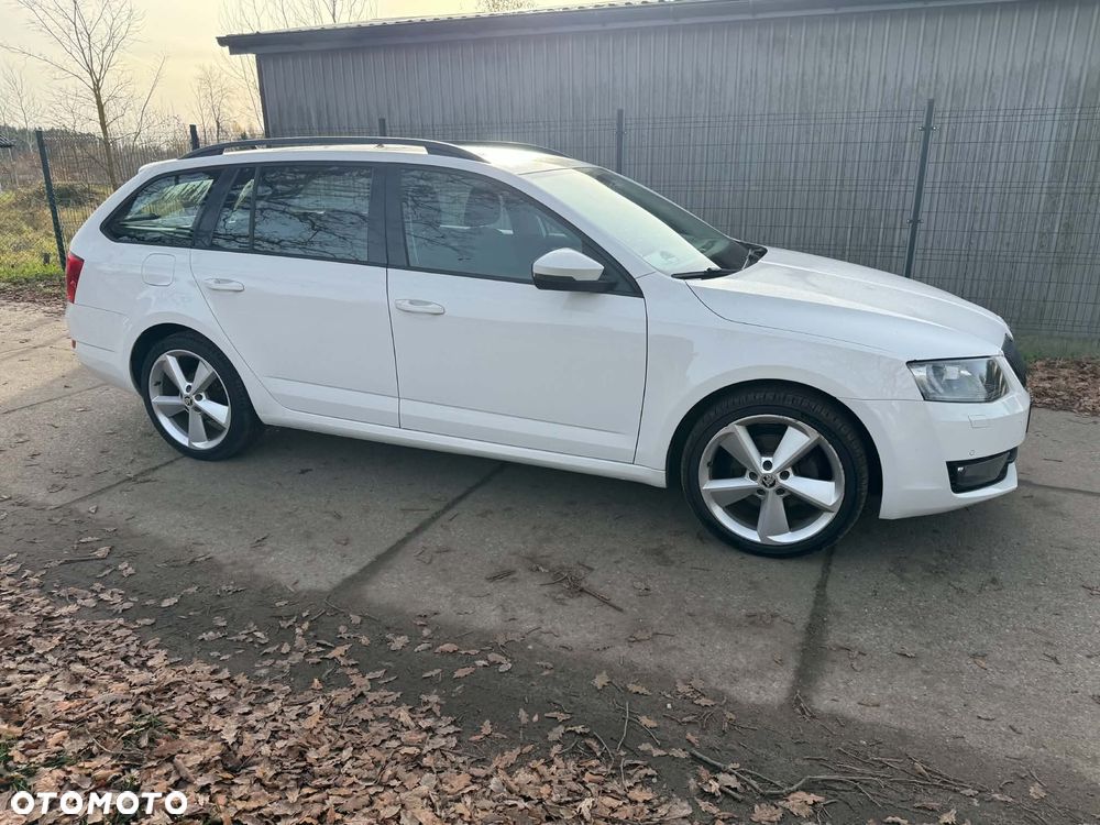 Skoda Octavia 2.0 TDI Style DSG - 10