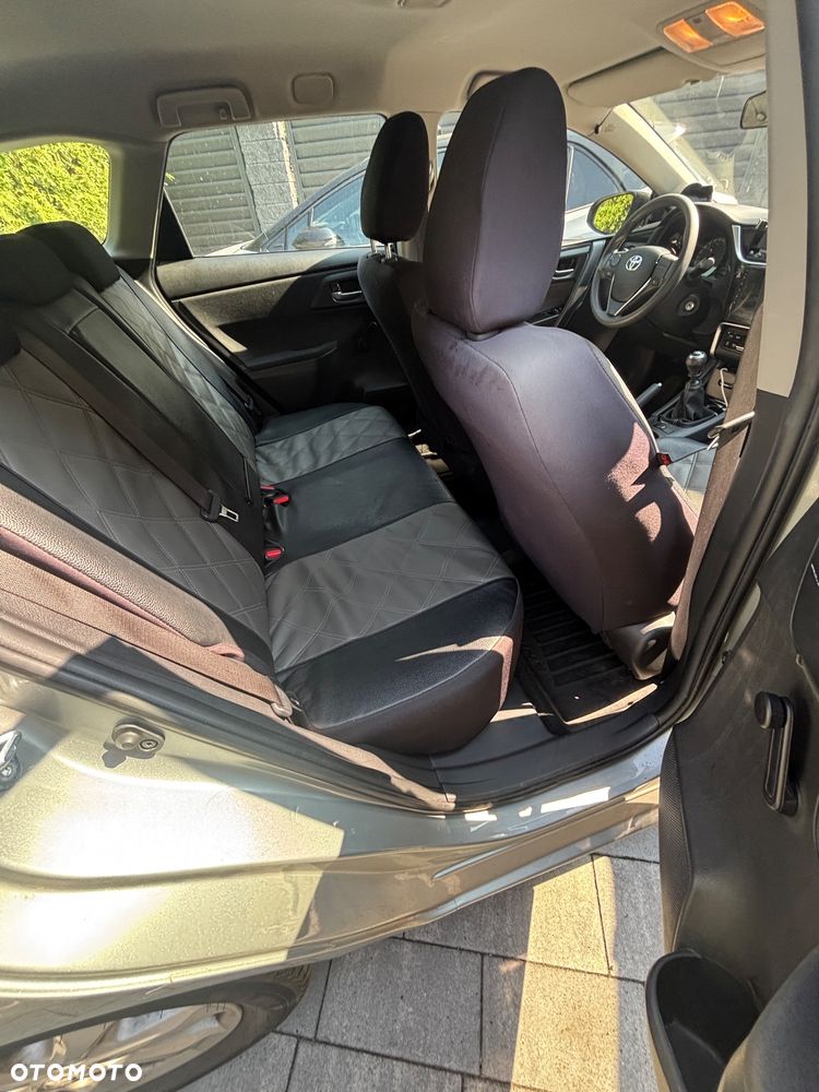Toyota Auris 1.6 Active - 6