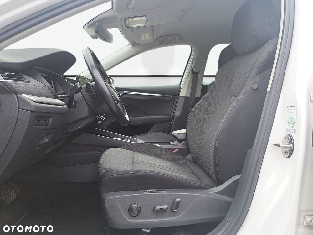 Skoda Octavia 2.0 TDI SCR Style DSG - 25