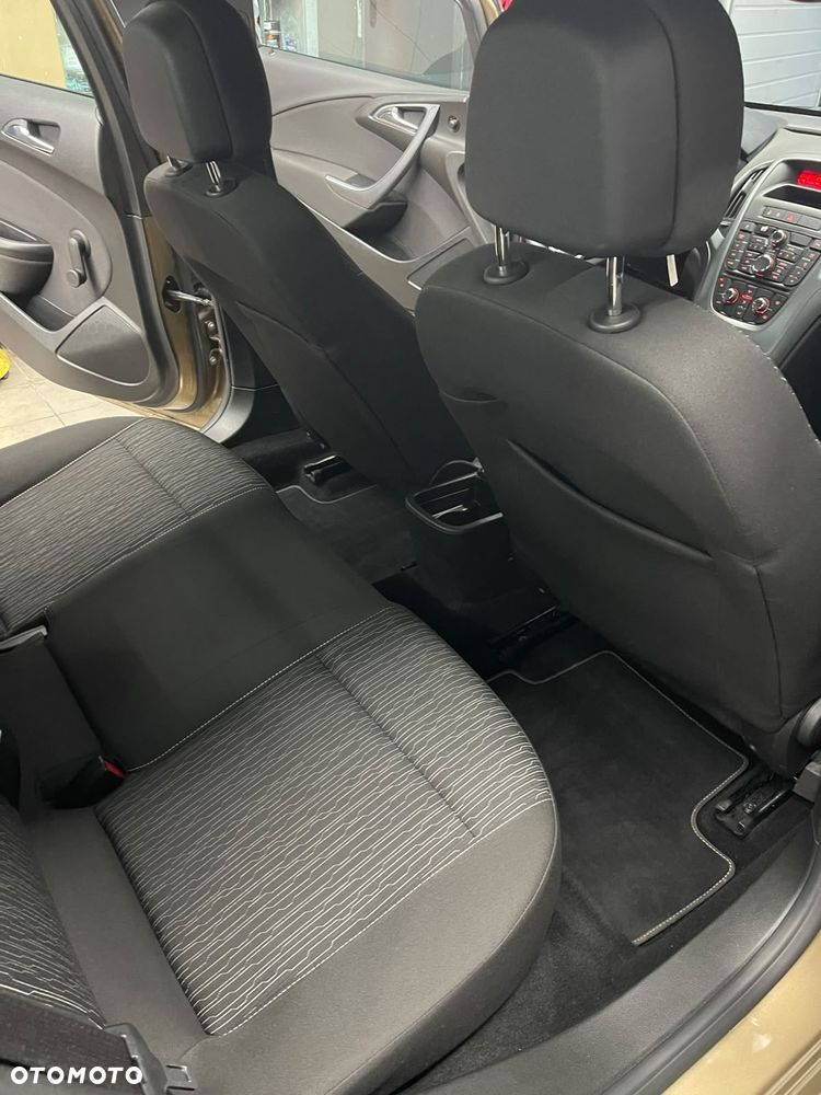 Opel Astra 1.6 Edition - 29