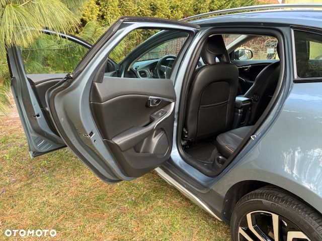 Volvo V40 - 11