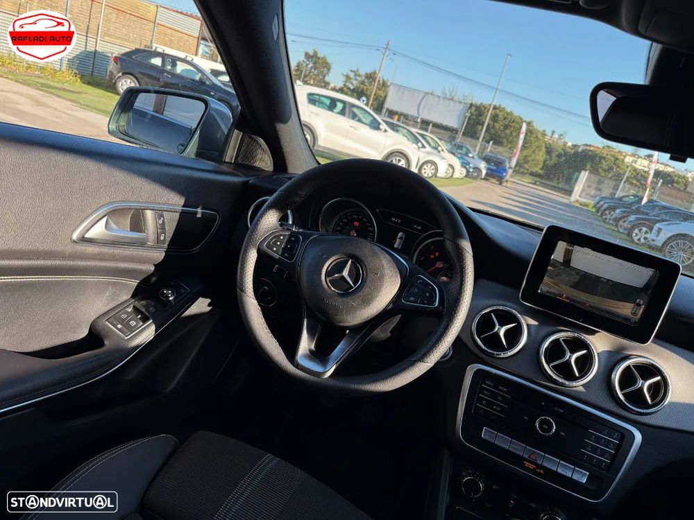 Mercedes-Benz CLA 180 d - 19