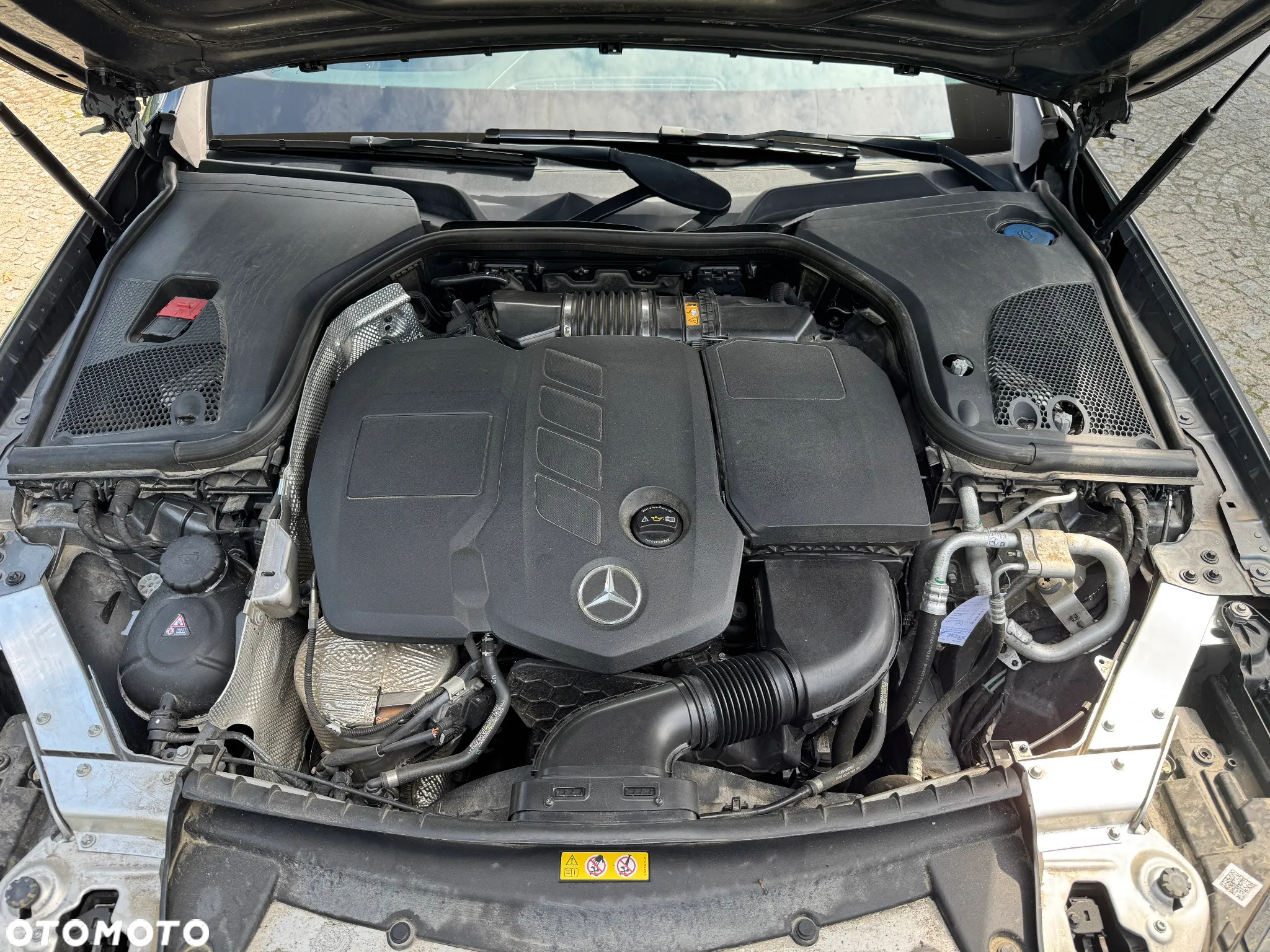 Mercedes-Benz Klasa E 200 d T 9G-TRONIC Exclusive - 8