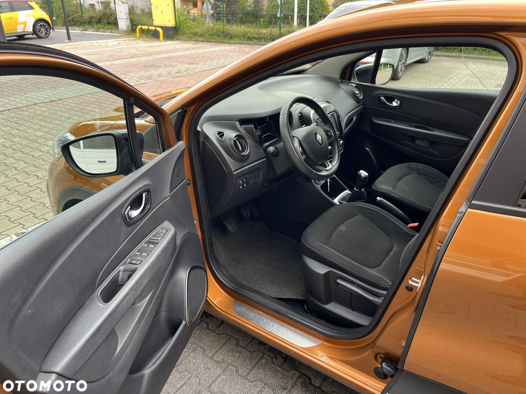 Renault Captur 0.9 Energy TCe Limited - 10