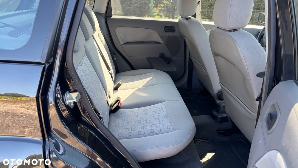 Ford Fiesta 1.4 - 10