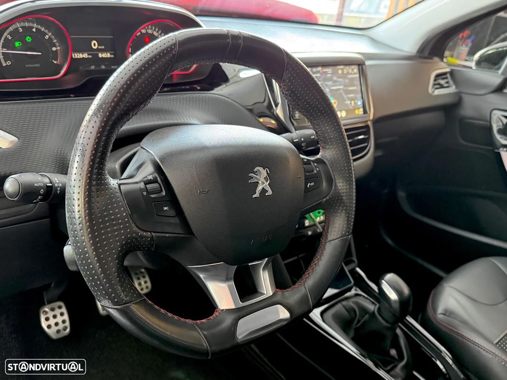 Peugeot 2008 PureTech 130 Stop&Start GT-Line Edition - 10
