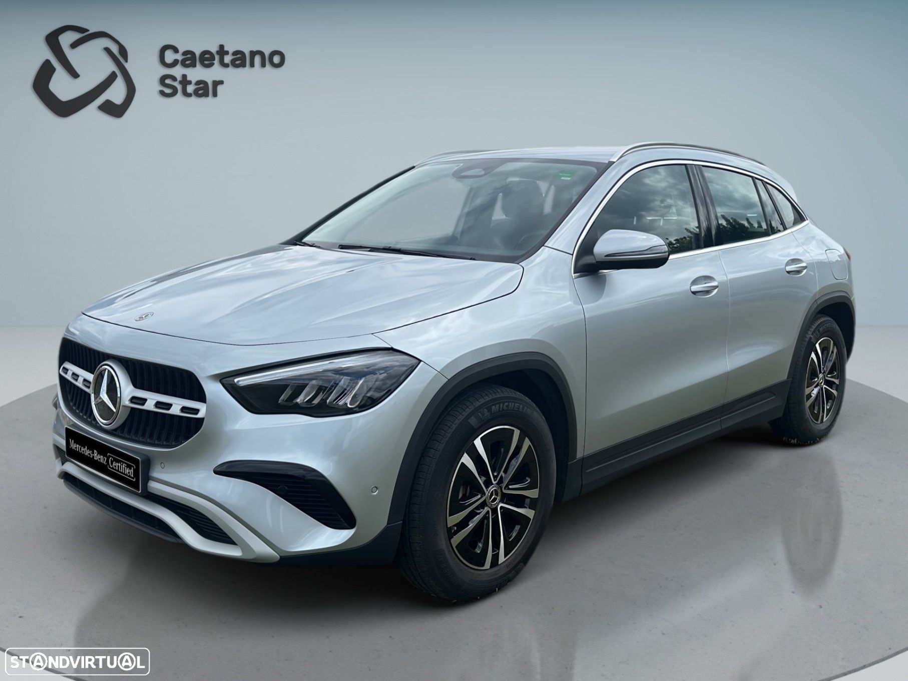 Mercedes-Benz GLA 200 Style - 1