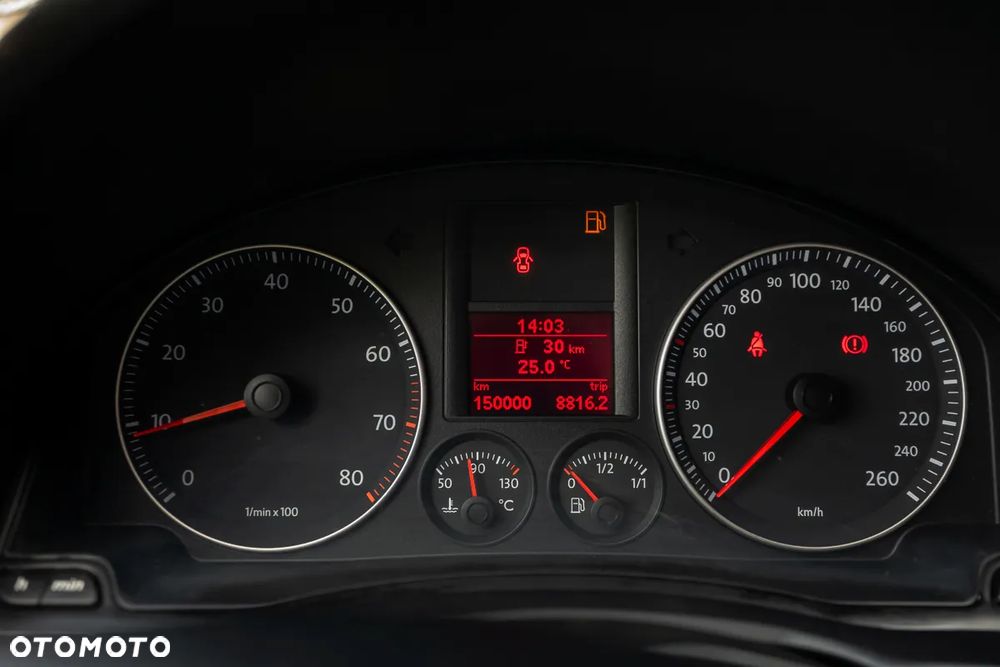 Volkswagen Golf 1.6 Tour - 24