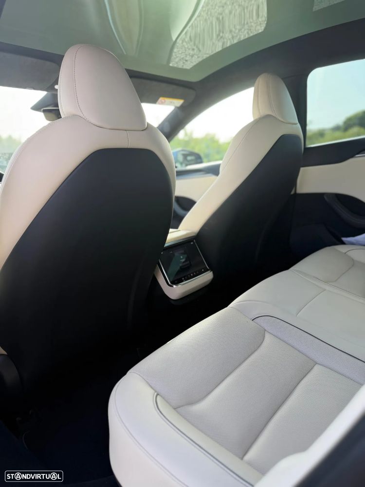 Tesla Model S Plaid AWD - 10