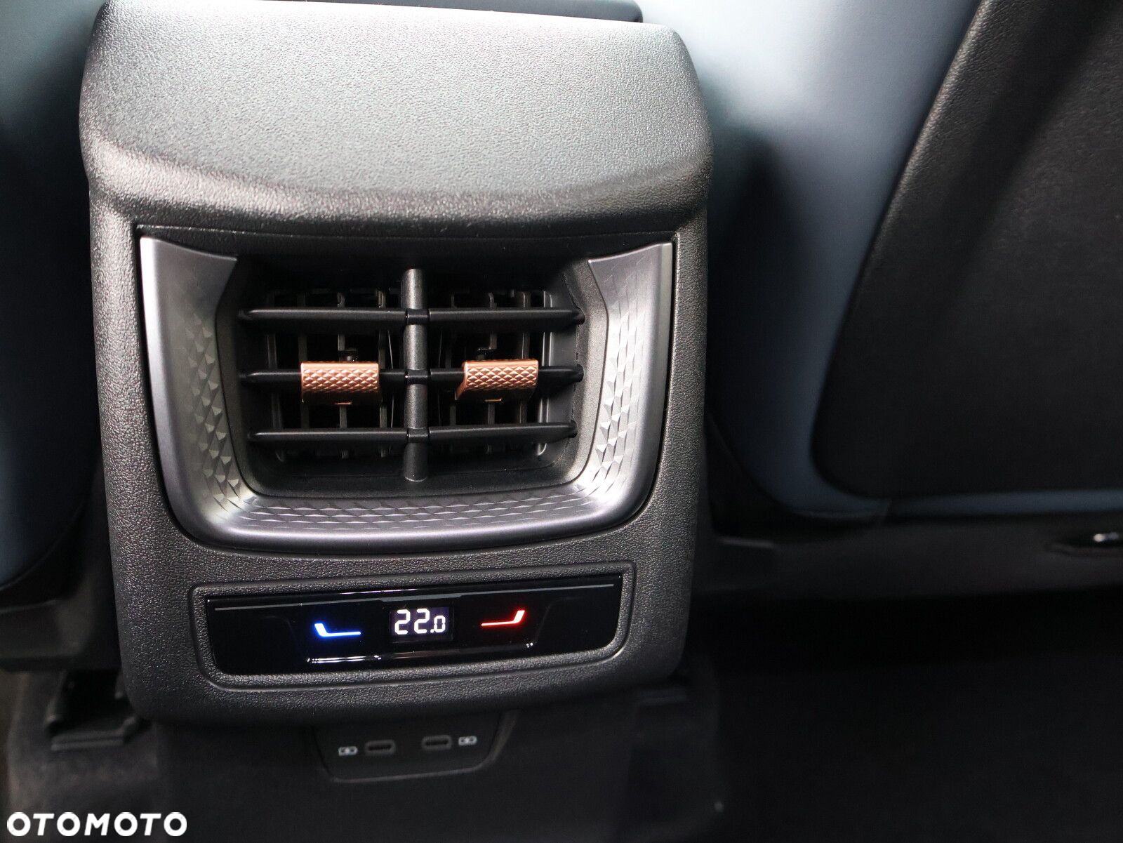 Cupra Terramar 1.5 eTSI mHEV DSG - 41