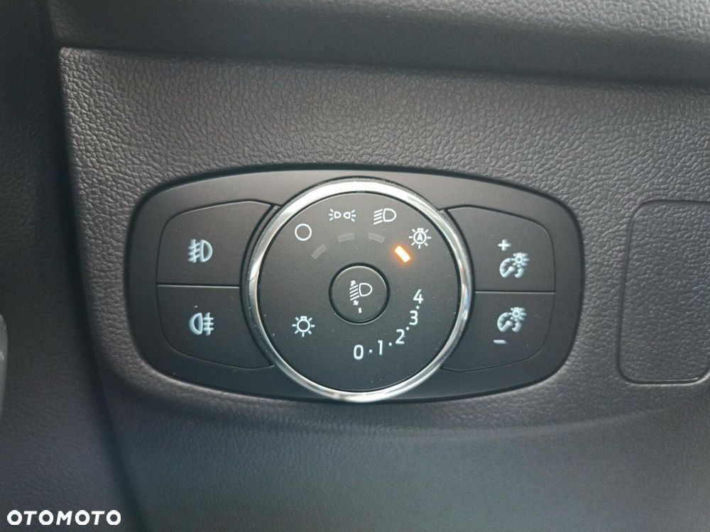 Ford Focus 1.5 EcoBlue Titanium X - 25
