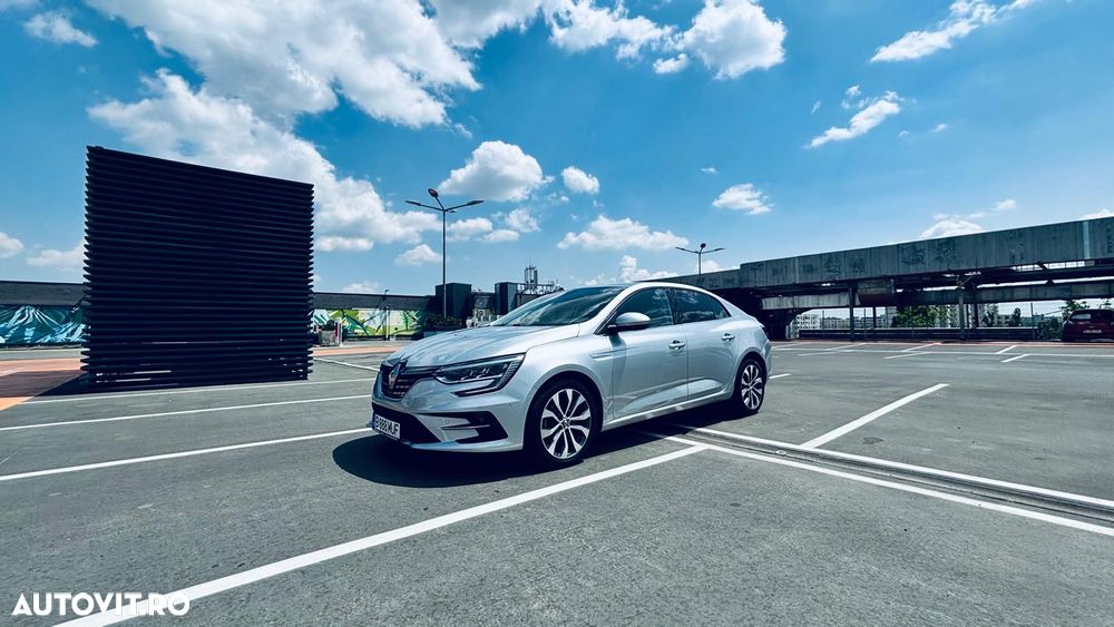 Renault Megane TCe 140 GPF EDC Techno - 12