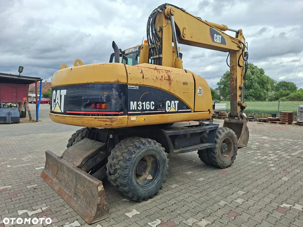 Caterpillar M316C - 4