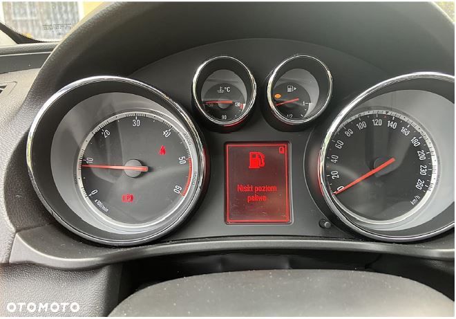 Opel Insignia 2.0 CDTI Edition - 11