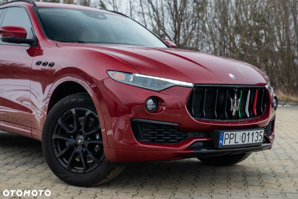 Maserati Levante S Q4 GranLusso - 4