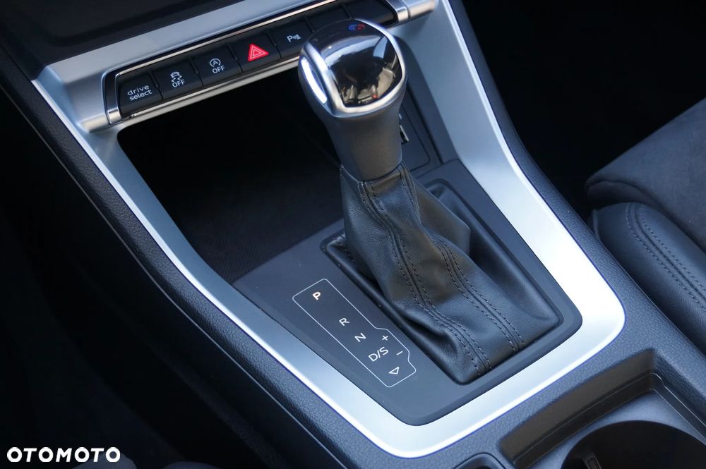 Audi Q3 Sportback 40 TDI quattro - 18