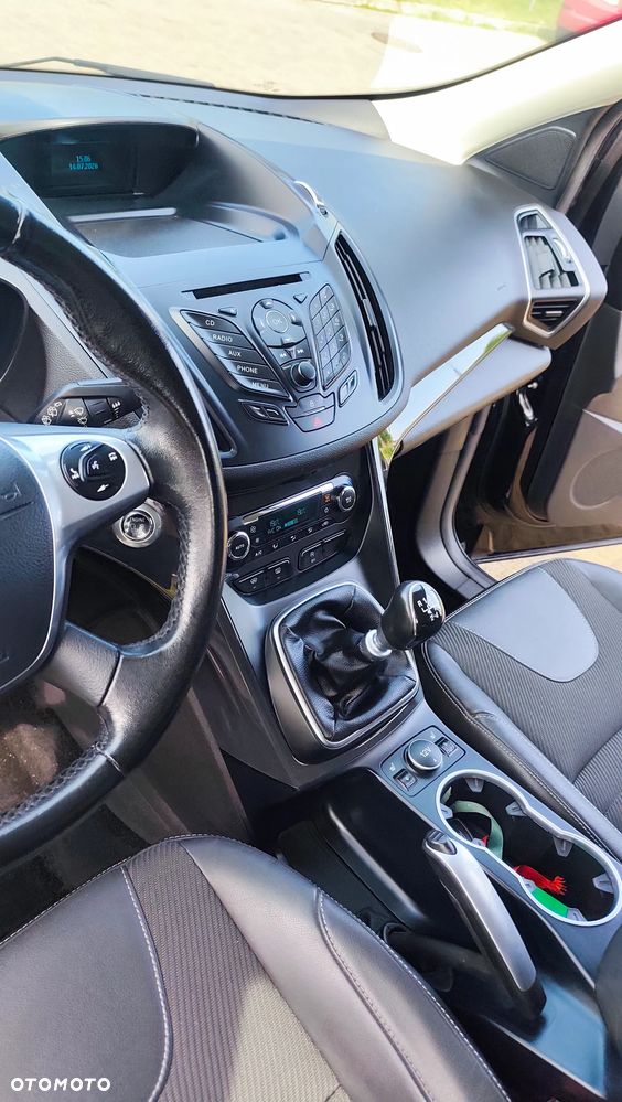 Ford Kuga 1.5 EcoBoost 2x4 Business Edition - 6