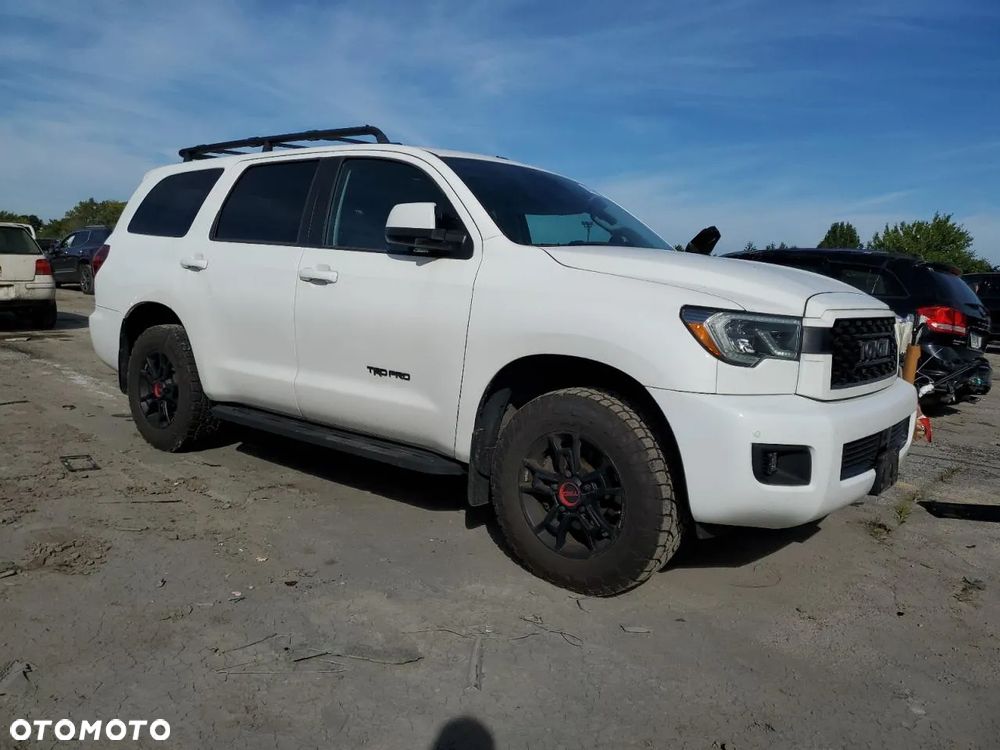 Toyota Sequoia