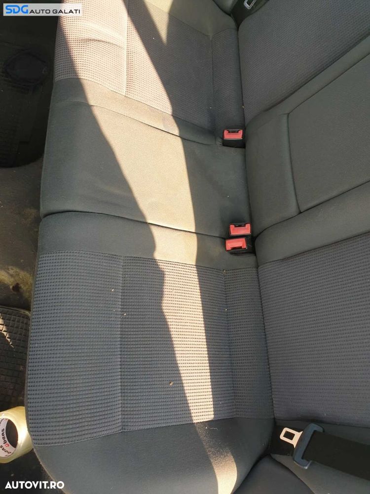 Bancheta Spate Pasageri Sezut cu Spatar Volkswagen Polo 9N 2002 - 2008 - 2