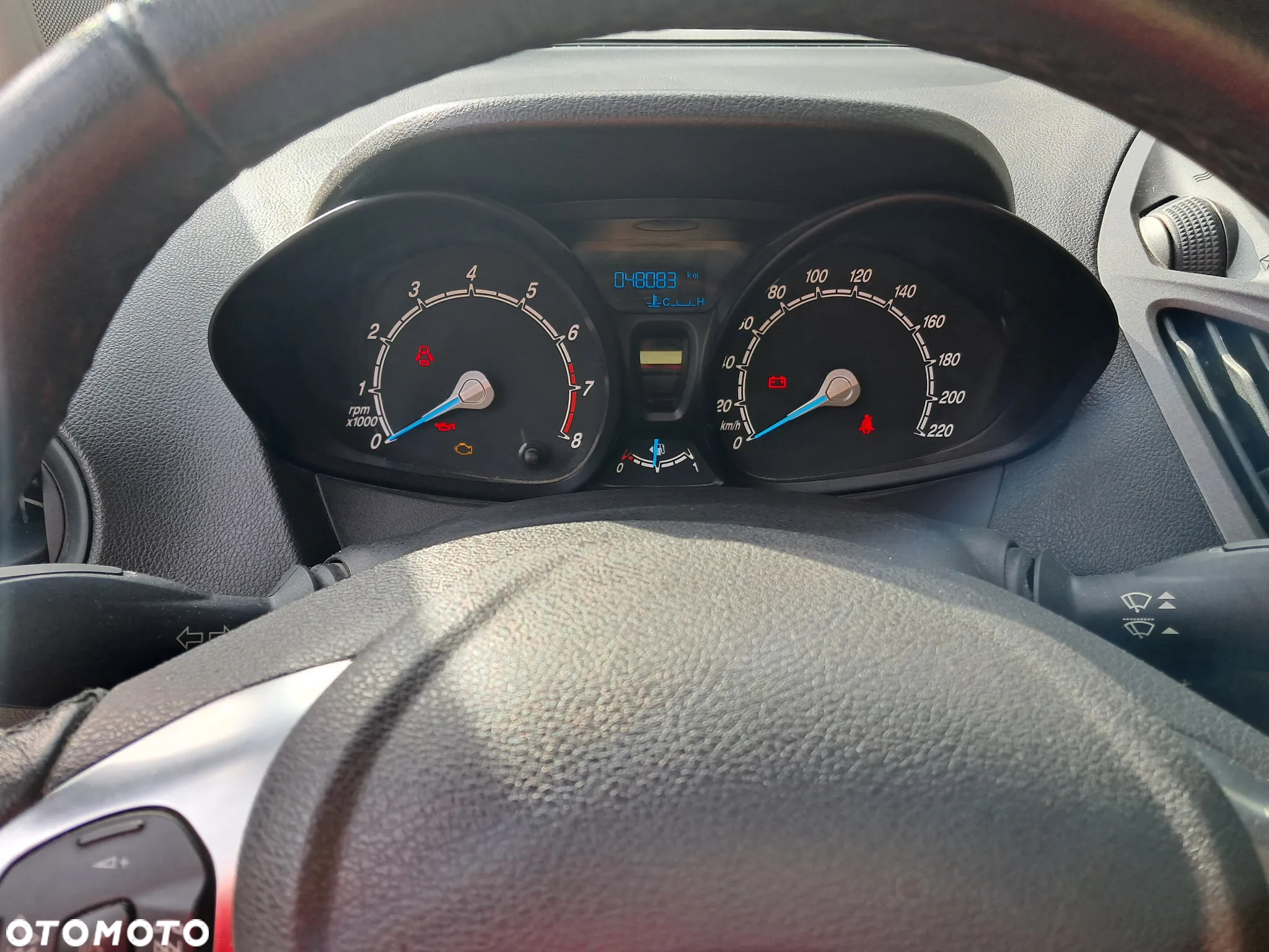 Ford Transit Courier - 7