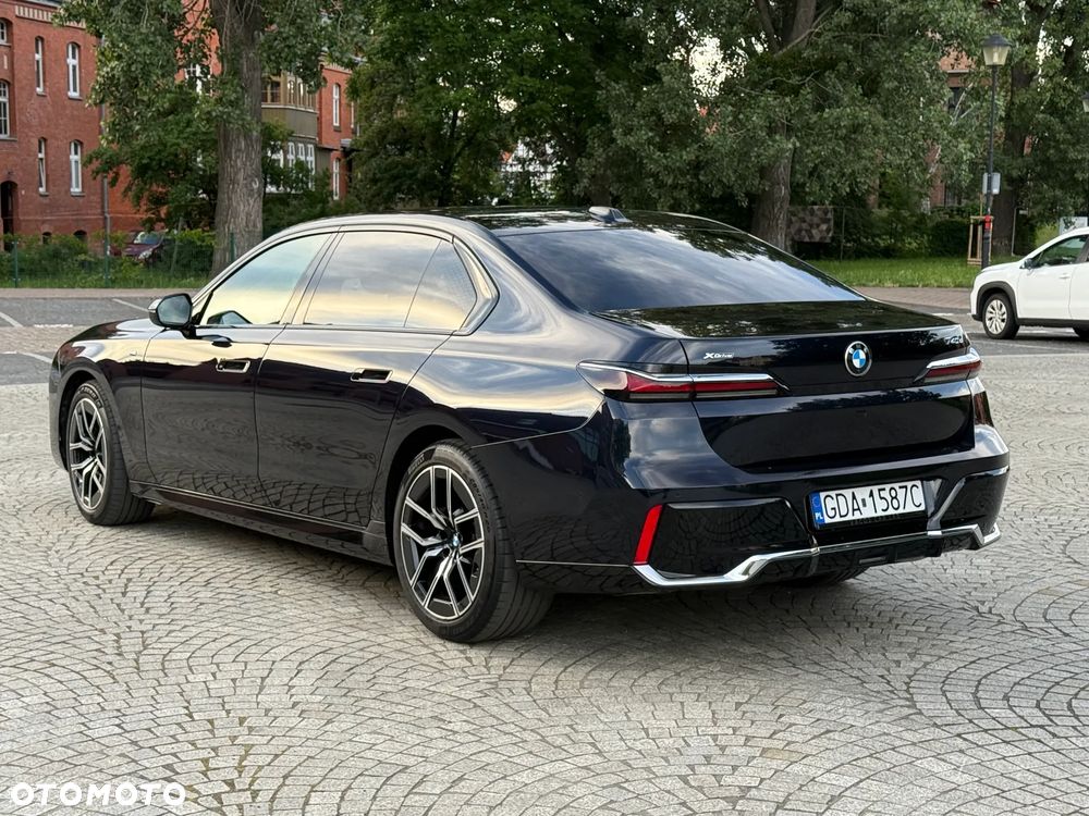 BMW Seria 7 740d xDrive mHEV sport - 8