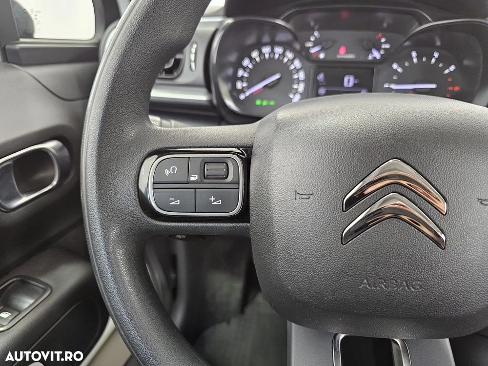 Citroën C3 1.2 PureTech BVM Live - 21
